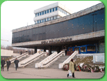 [ Déli (Süd) Bahnhof ]